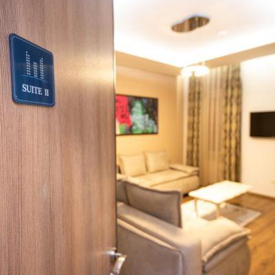 Main Street Suites Сараево Экстерьер фото